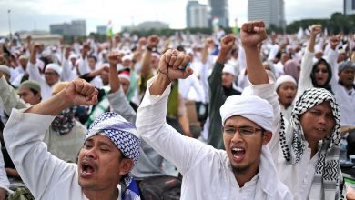 تصویر در اعتراض مسلمانان اندونزی به نقض حقوق مسلمانان در چین