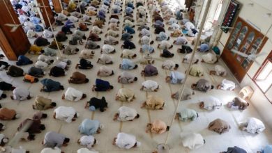 تصویر در مخالفت پزشکان پاکستانی با حذف محدودیت های کرونایی در رمضان