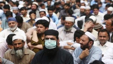 تصویر در مخالفت علمای پاکستان با تعطیلی مساجد در ماه رمضان