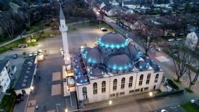 تصویر در  پخش اذان از بلندگوهای مسجدی در آلمان لغو شد