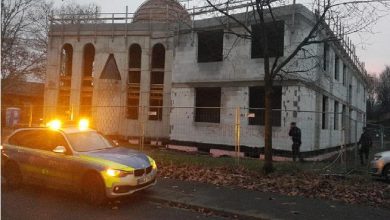 تصویر در حمله به مسجد مولانا در شهر دویسبرگ آلمان