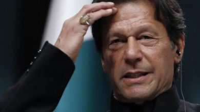تصویر در نخست وزیر پاکستان به کرونا مبتلا شد