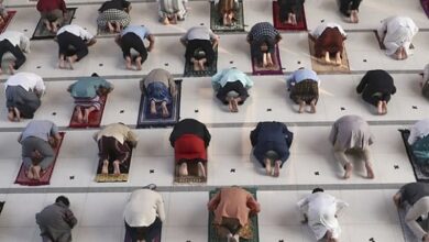 تصویر در برپایی نماز عید قربان در گوشه و کنار جهان