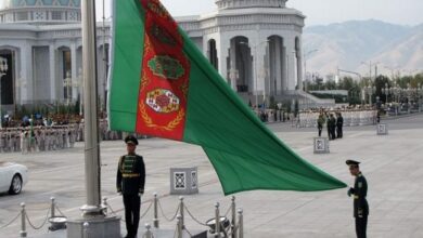 تصویر در شرط قرآنی ترکمنستان برای برخورداری از اینترنت
