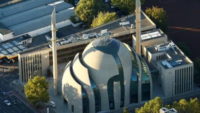 تصویر در پخش اذان از بزرگترین مسجد آلمان+ویدئو