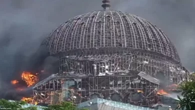 تصویر در آتش سوزی در مسجد بزرگ مرکز اسلامی اندونزی + فیلم