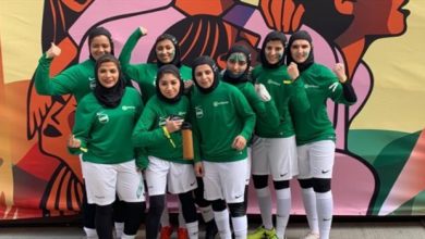 تصویر در رونمایی از لباس تیم فوتبال زنان عربستان