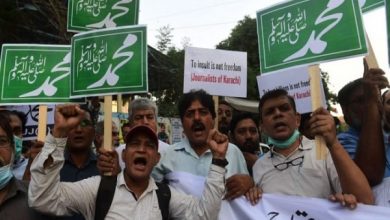 تصویر در محکومیت ۳ پاکستانی به جرم هتاکی به ساحت مقدس پیامبر(ص)