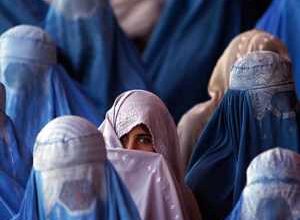 تصویر در طالبان: حجاب در افغانستان اجباری است، نه برقع