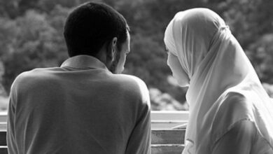 تصویر در  قبل از عقد شرعی روابط بین زن و مرد حرام است
