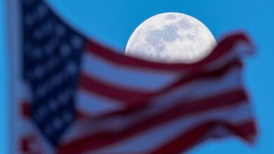 تصویر در افشای طرح فوق محرمانه آمریکا برای سوراخ کردن ماه با بمب اتم !
