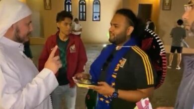 تصویر در مسلمان شدن یک هوادار مکزیکی در جریان جام جهانی ۲۰۲۲ قطر